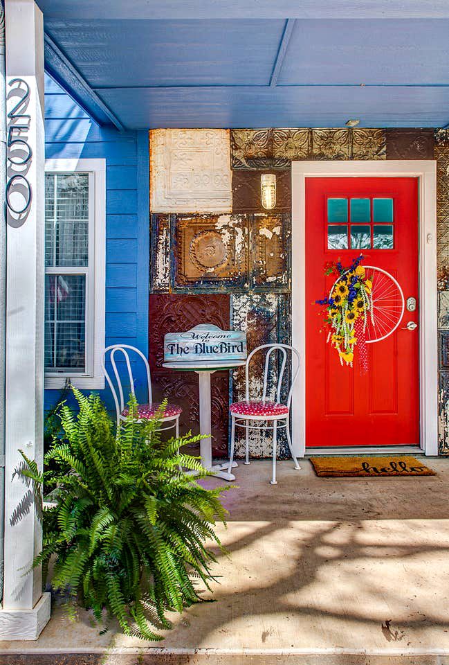 Delightfully Cozy Texas Cottage Rental Ideal for a Romantic Getaway near Dallas