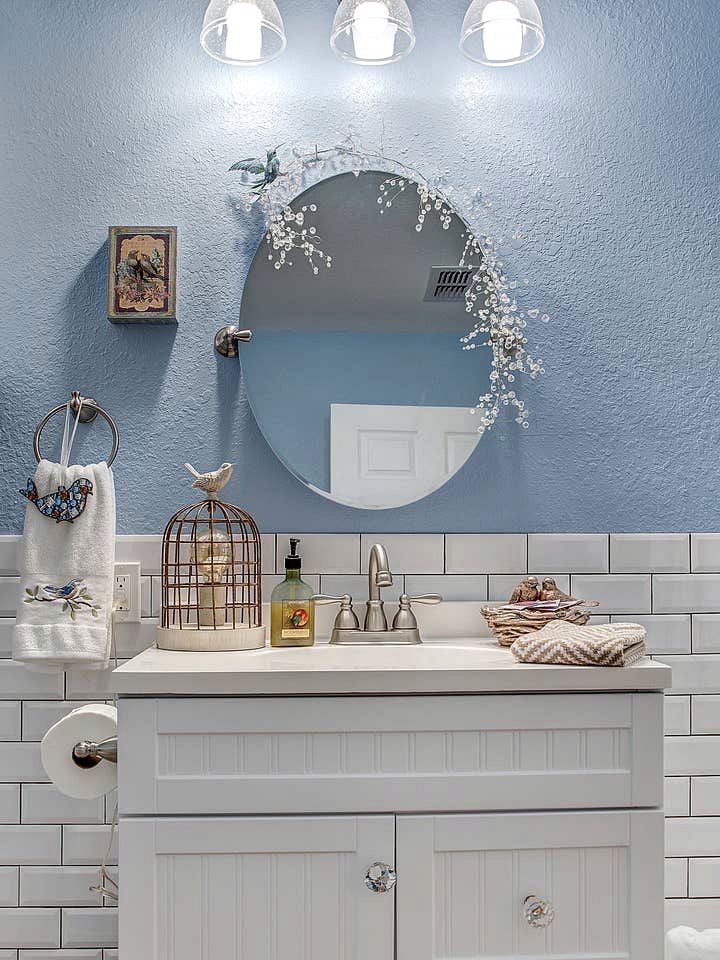 Delightfully Cozy Texas Cottage Rental Ideal for a Romantic Getaway near Dallas