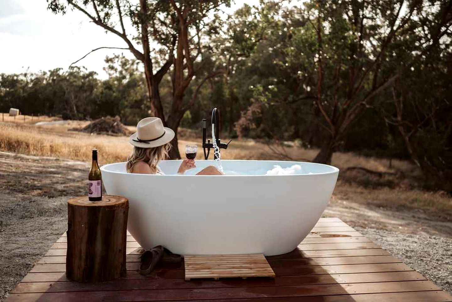 Secluded Tiny Home with Bird-Watching Hut near Loch, Victoria