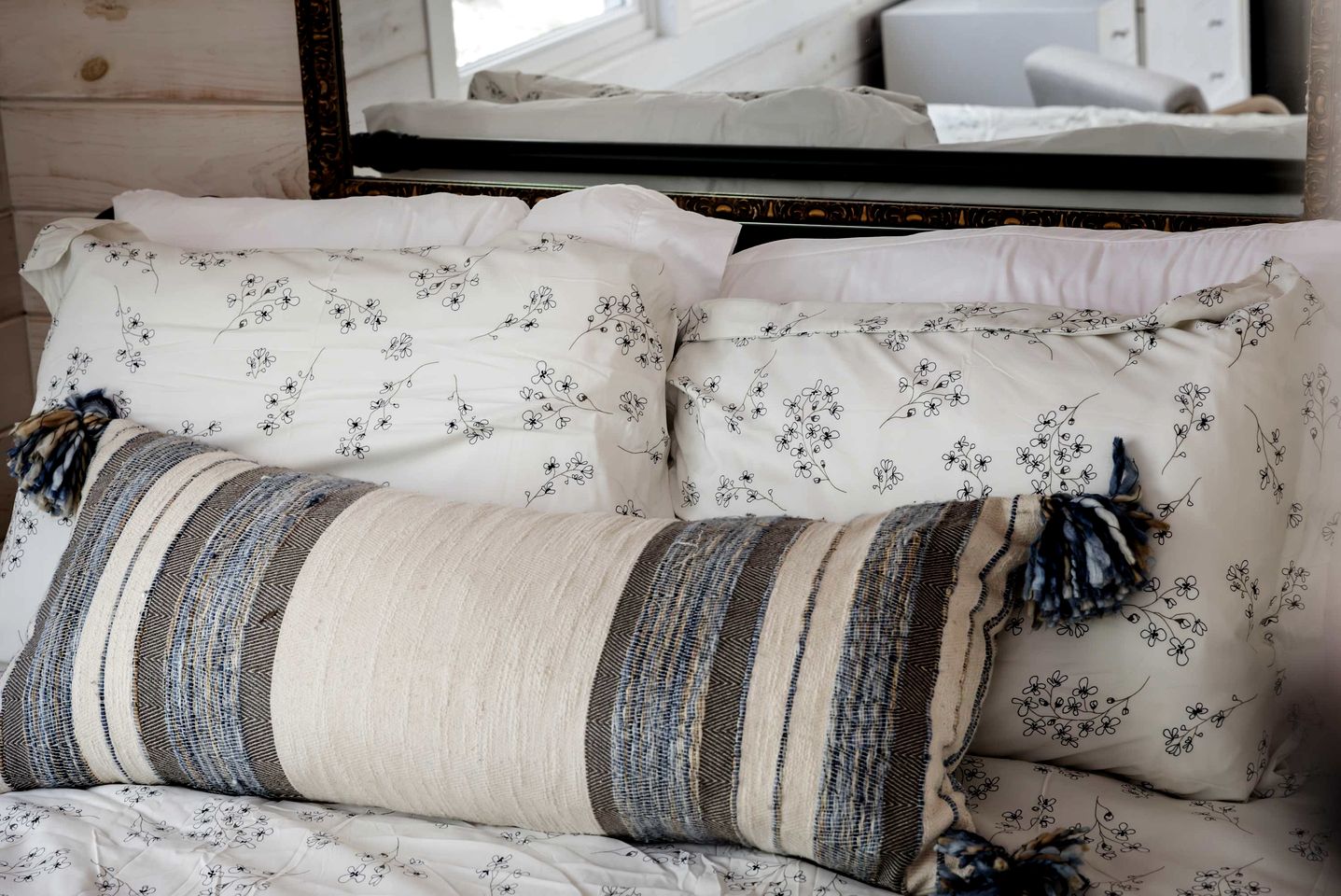 Modern Tiny Cabin with Game Room & Fire Pit in West Virginia