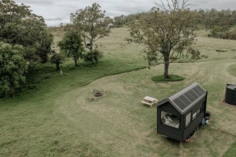 Tiny houses (Australia, Glenaven, Queensland)