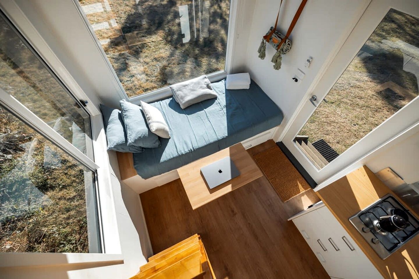 Incredible Tiny House with Fire Pit and Great Sights in Laguna, New South Wales
