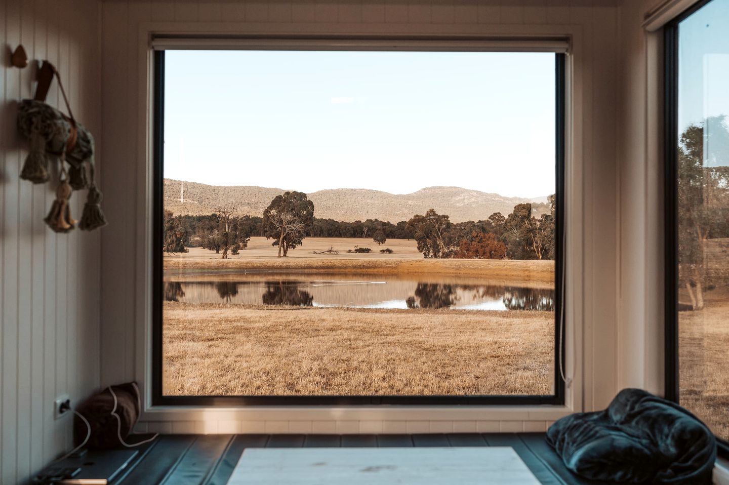 Breathtaking Tiny House with Delightful Sky Views in Pomonal, Victoria