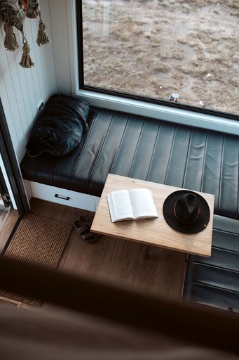 Cabins (Australia, Pomonal, Victoria)