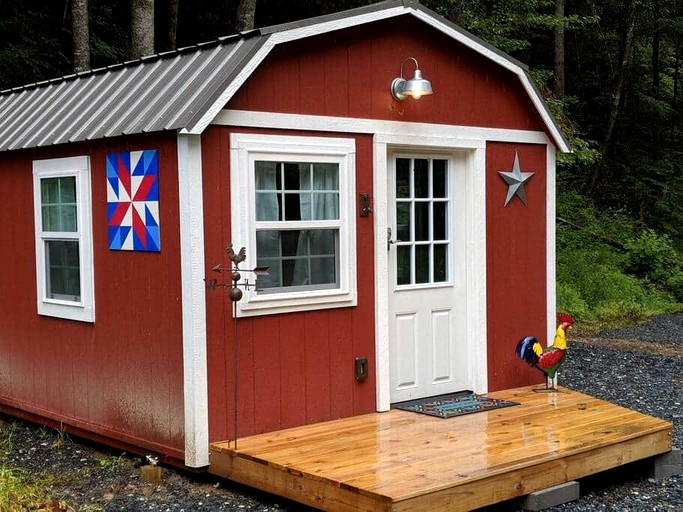 Barns (United States of America, Bryson City, North Carolina)