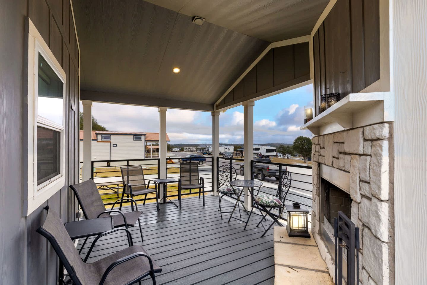 Charming Hill Country Tiny Home with Community Amenities Near Fredericksburg, TX