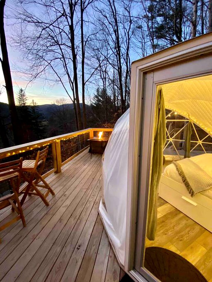 Experience Unrivaled Luxury: Exclusive Dome with Hot Tub and Unique Views in North Carolina