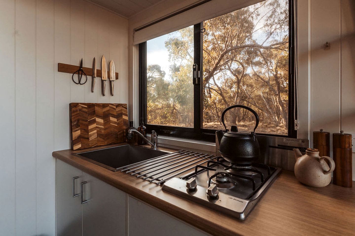 Secluded Tiny Home with Wild Yoga Retreat near Malmsbury, Macedon Ranges Victoria