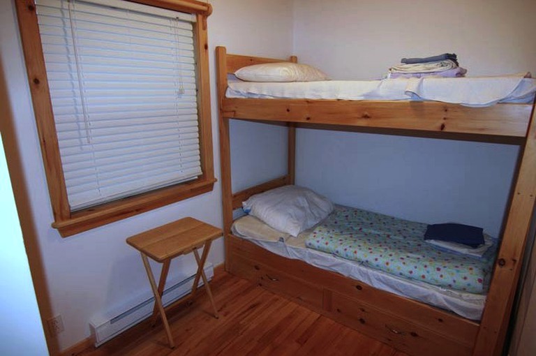 Cottages (Cape Breton Island, Nova Scotia, Canada)