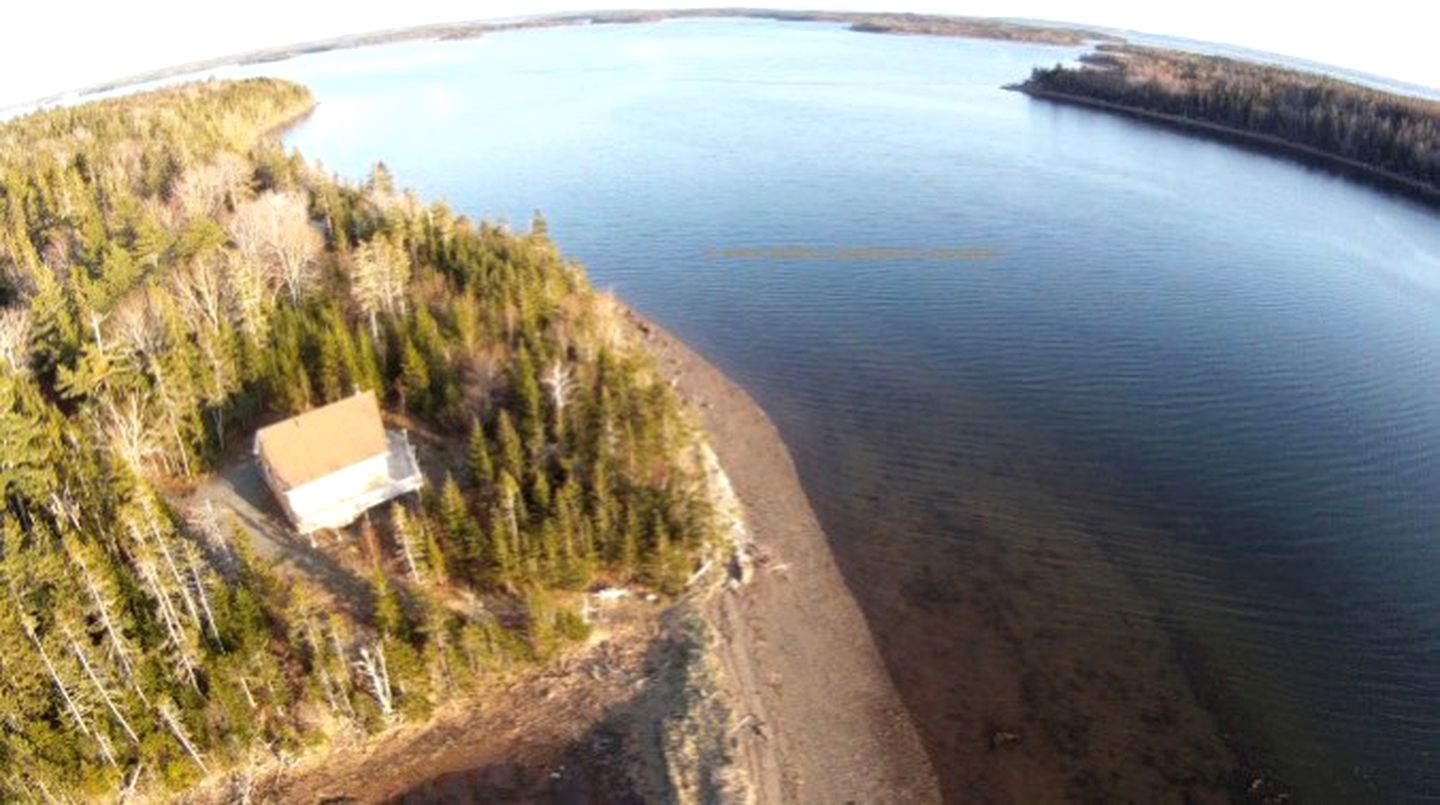 Waterfront Cottage Rental with Outstanding Views on Cape Breton Island in Nova Scotia