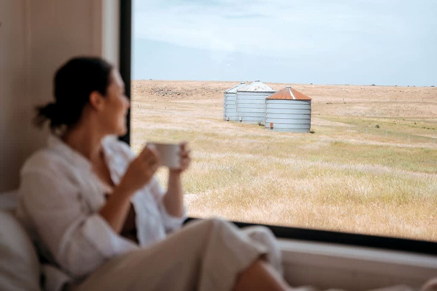 Isolated Tiny Retreat with Beautiful Sunsets in Victoria