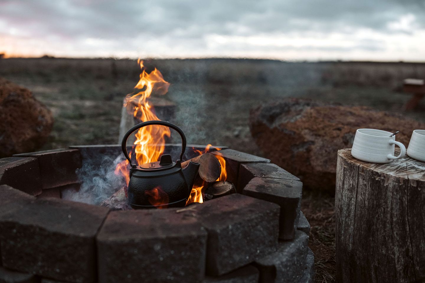 Isolated Tiny Retreat with Beautiful Sunsets in Victoria