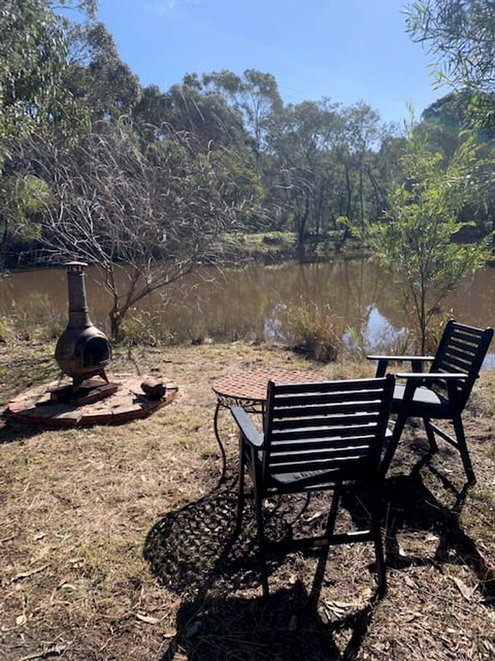 Tiny Hideaway for the Ultimate Glamping Escape near Cobaw Ranges