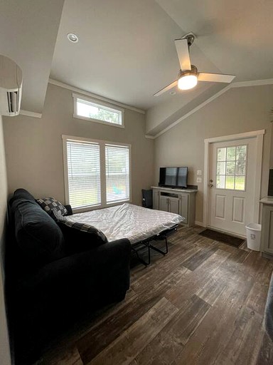 Vacation Rentals (United States of America, --, --)