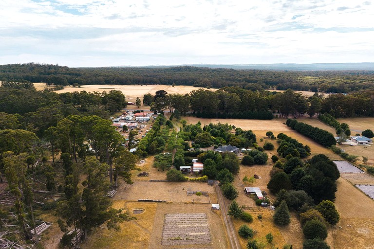 Tiny Houses (Australia, Korweinguboora, Victoria)