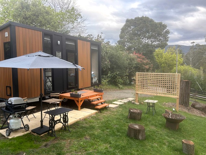 Tiny Houses (Australia, Warburton, Victoria)