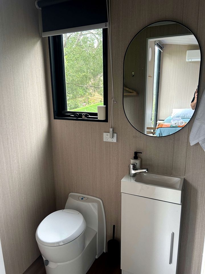 Outstanding Tiny House with Great Sights in Warburton, Victoria