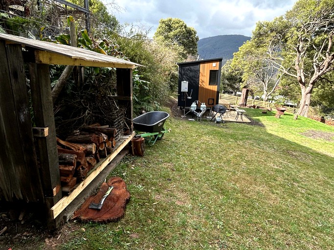 Tiny Houses (Australia, Warburton, Victoria)