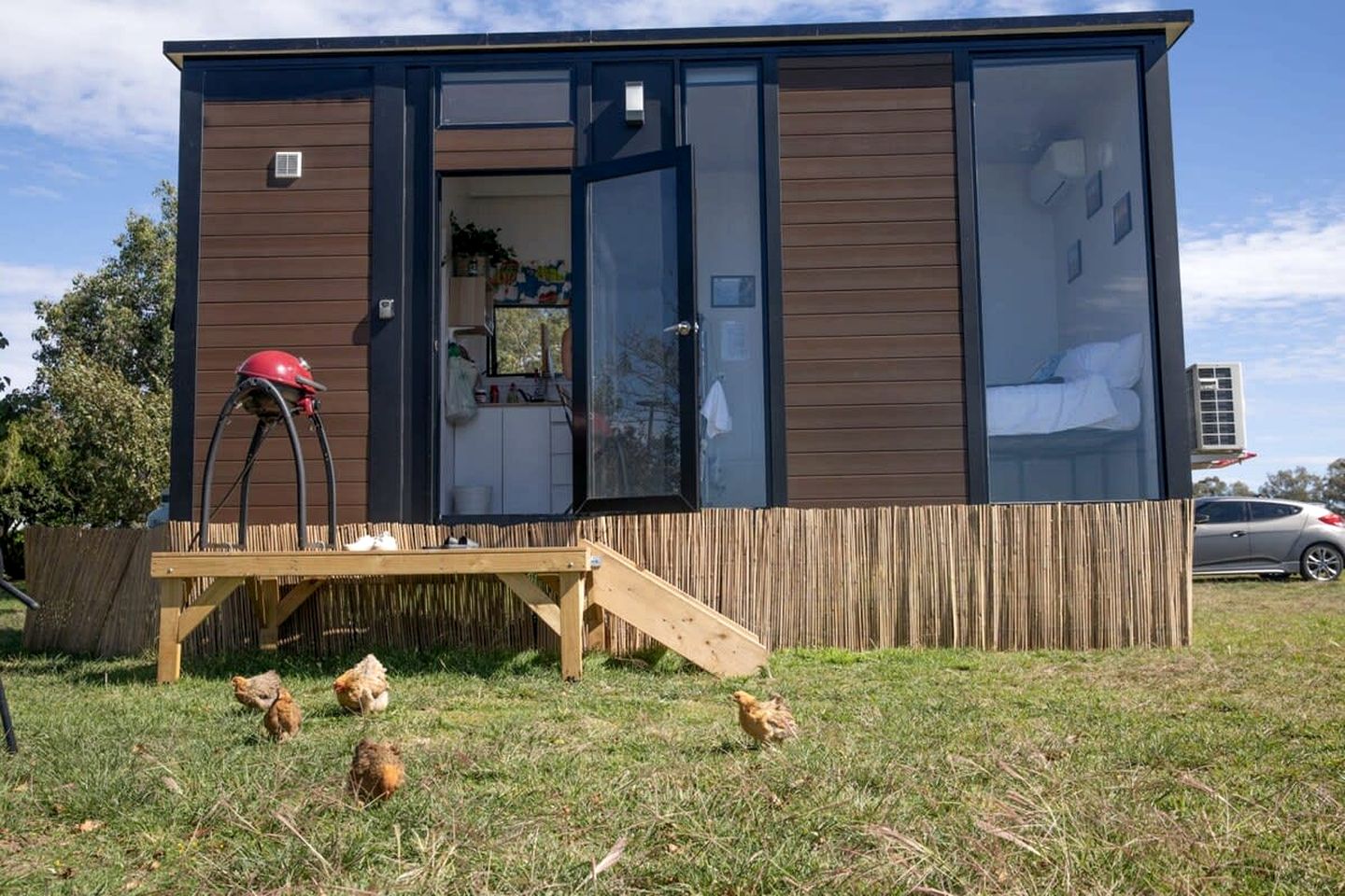 Charming Tiny Home on a Farm for a Romantic Getaway in NSW