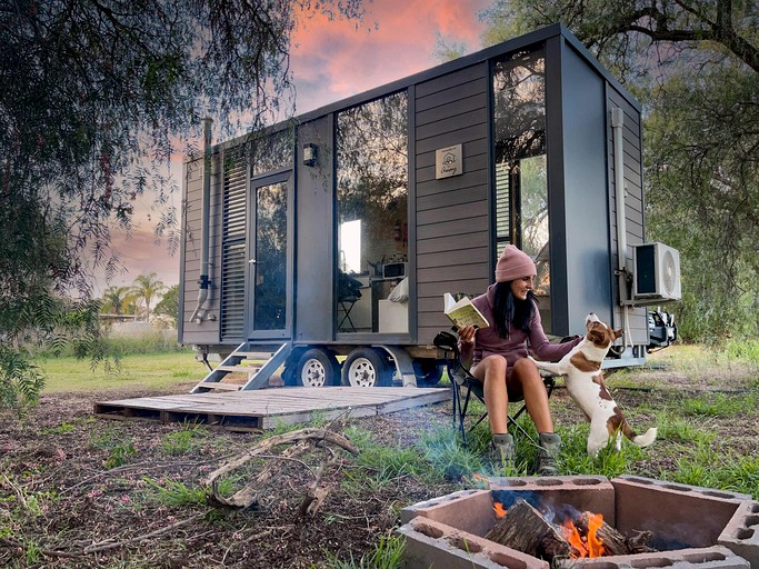 Tiny Houses (Australia, Mundoona, Victoria)