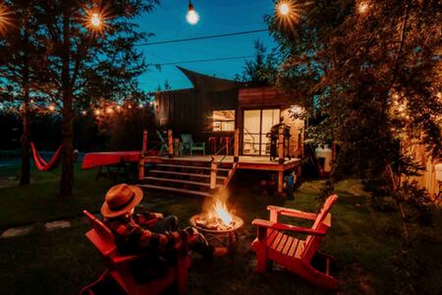 Incredible Tiny House with Fireplace, Fire Pit and Pizza Oven in Deseronto, Ontario