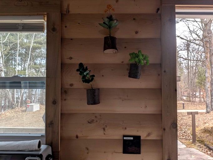 Tiny Houses (United States of America, Walker, Minnesota)