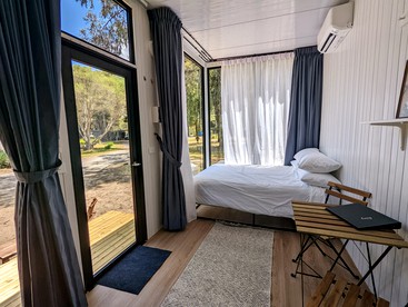 Grampians Wine Country Tiny House for Glamping in Dadswells Bridge, Victoria - Photo 3