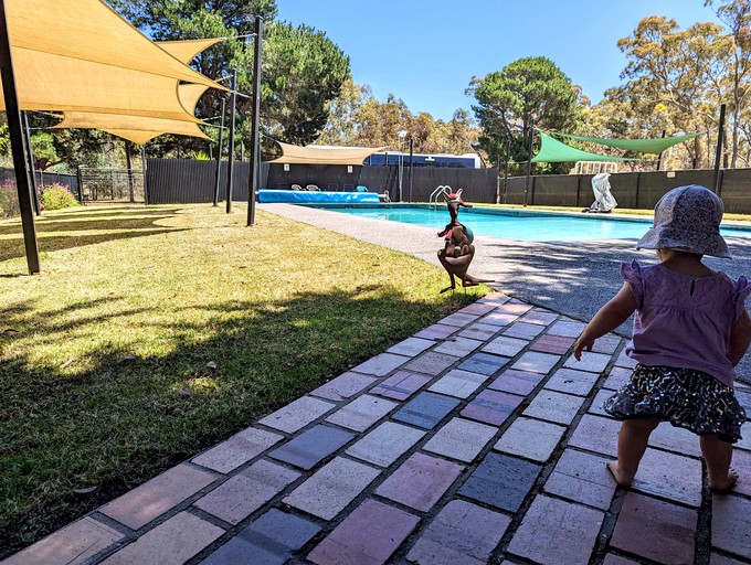 Vacation Rentals (Australia, Dadswells Bridge, Victoria)