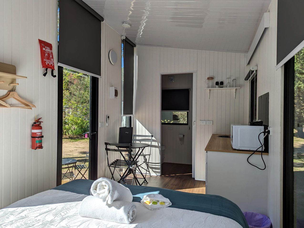 Marvelous Tiny House with Recreational Room and Outdoor Barbecue in Victoria, Australia