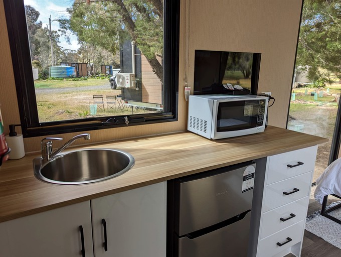 Tiny Houses (Australia, Dadswells Bridge, Victoria)