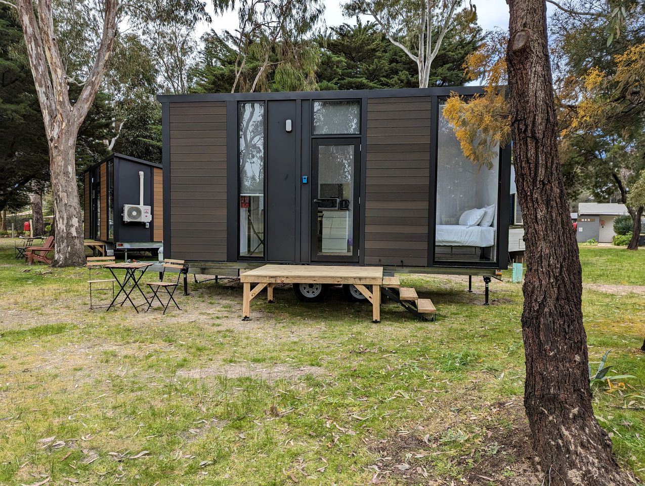 Tiny House Glamping Down Under: Your Cozy Grampians Edge Getaway Awaits