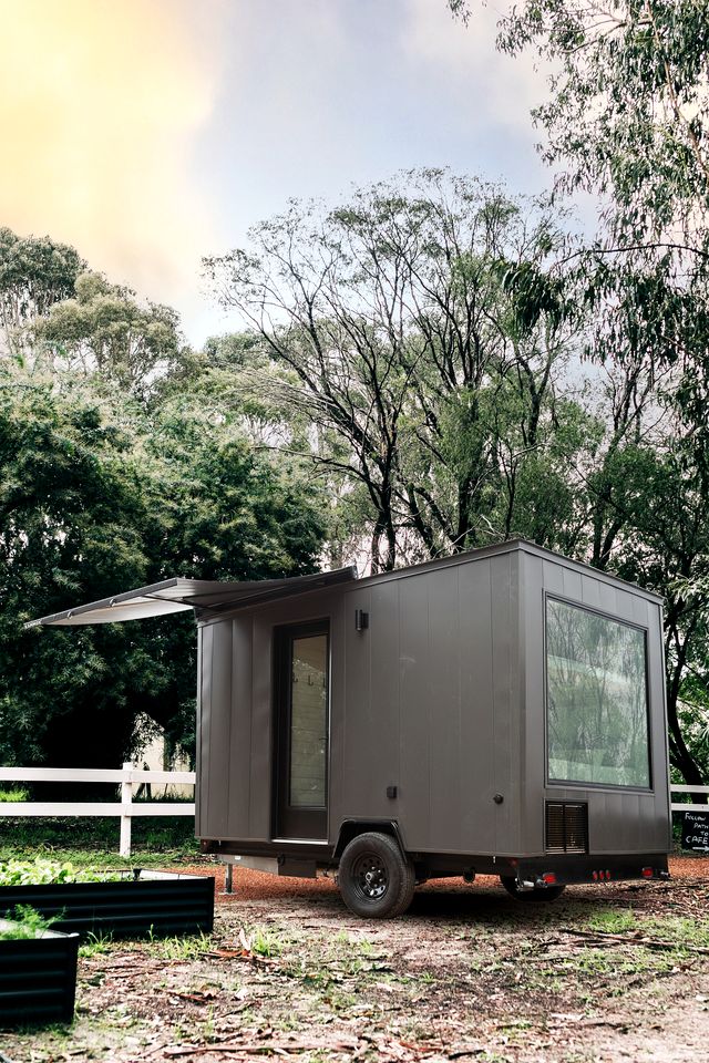 Chic Tiny House with Fire Pit Ideal for a Couples Retreat in Texas