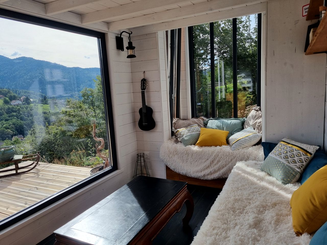Cozy Tiny House with Incredible Panoramic Mountain Views in Saint Maurice Sur Moselle, France