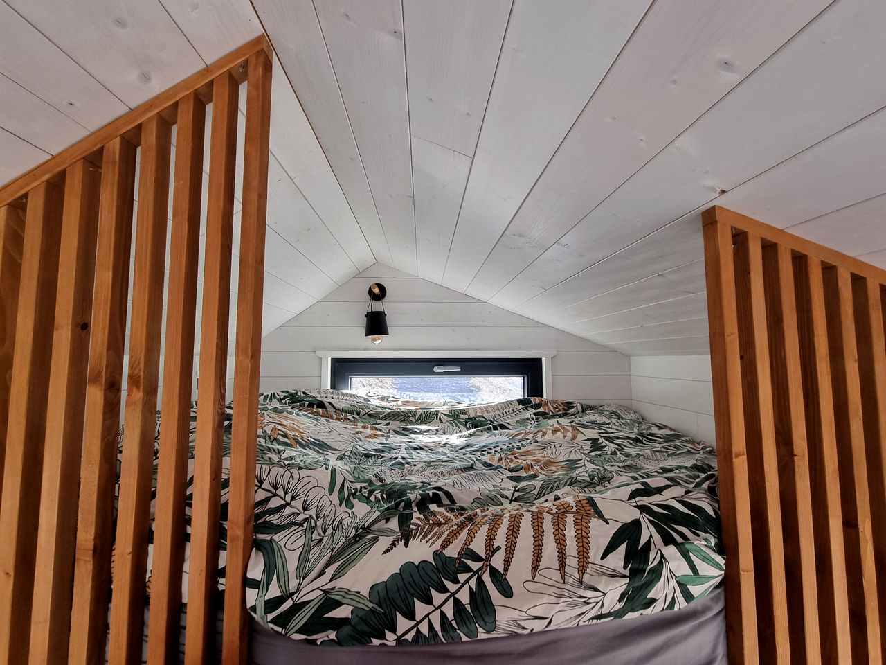 Cozy Tiny House with Incredible Panoramic Mountain Views in Saint Maurice Sur Moselle, France