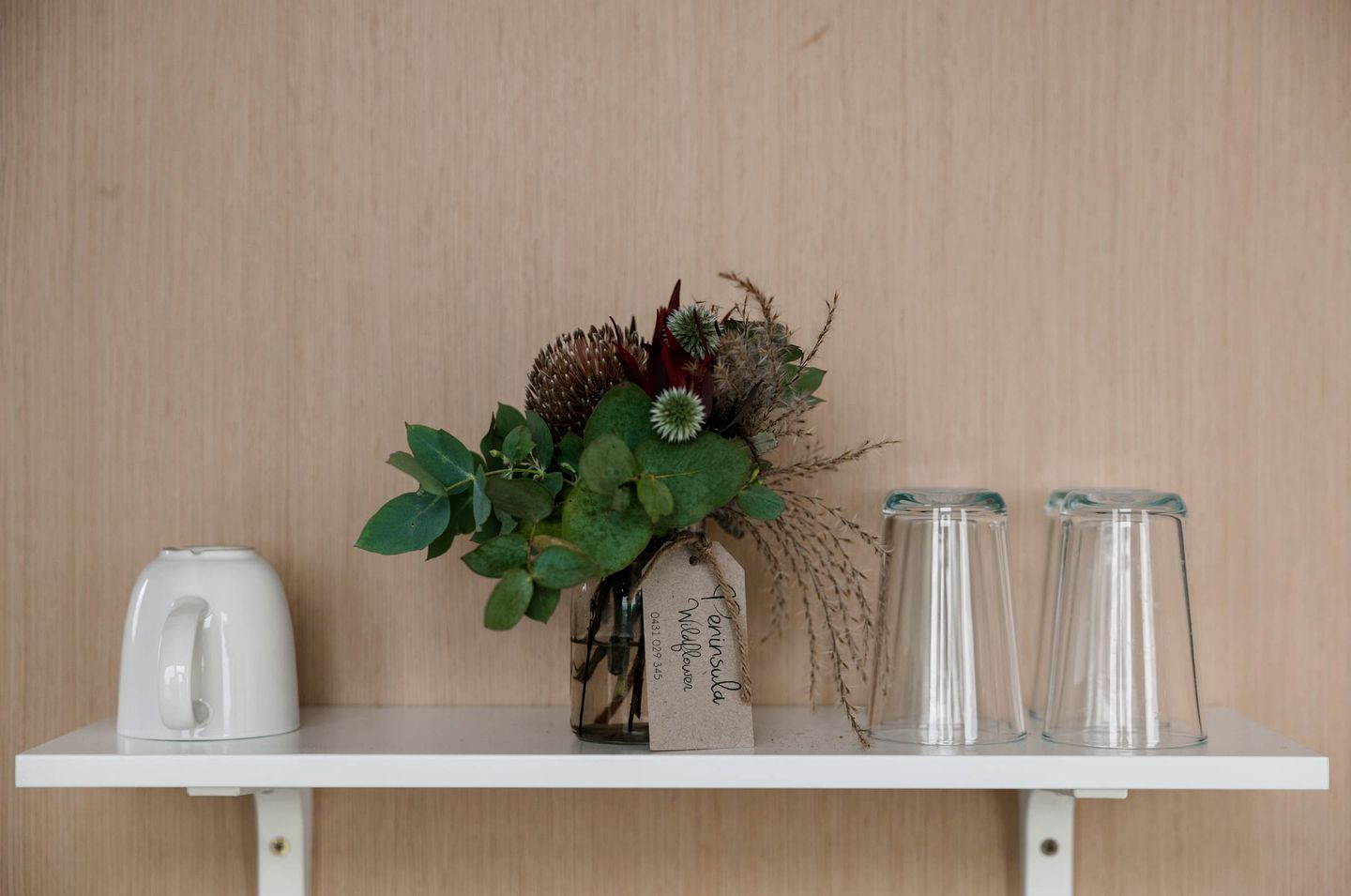 Luxury Tiny House Rental with Big Views for Victoria Glamping