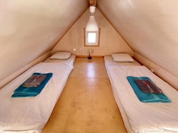 Cabins (Portugal, Lourinhã, Lisbon District)