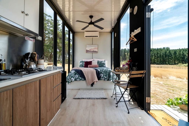 Tiny Houses (Australia, Bunding, Victoria)