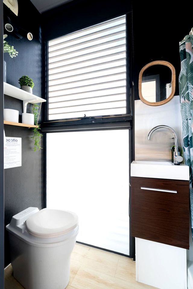 Tiny House Farm Stay for a Glamping Holiday in Bunding, Victoria