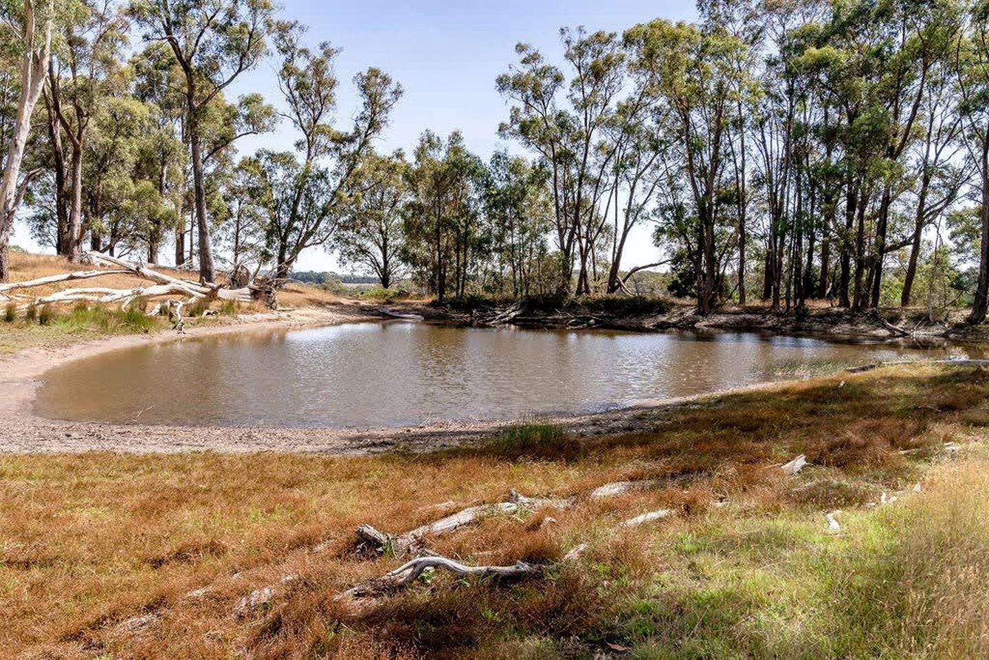 Tiny House Farm Stay for a Glamping Holiday in Bunding, Victoria