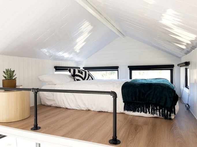 Tiny Houses (Australia, Cherwell, Queensland)