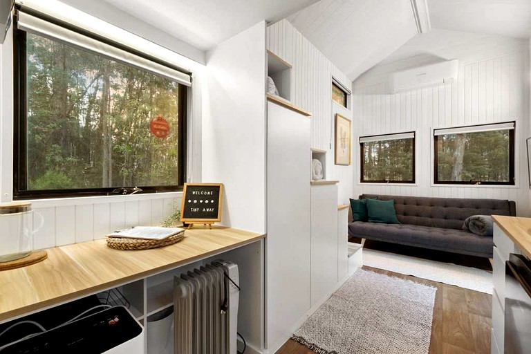 Tiny Houses (Australia, Toolangi, Victoria)