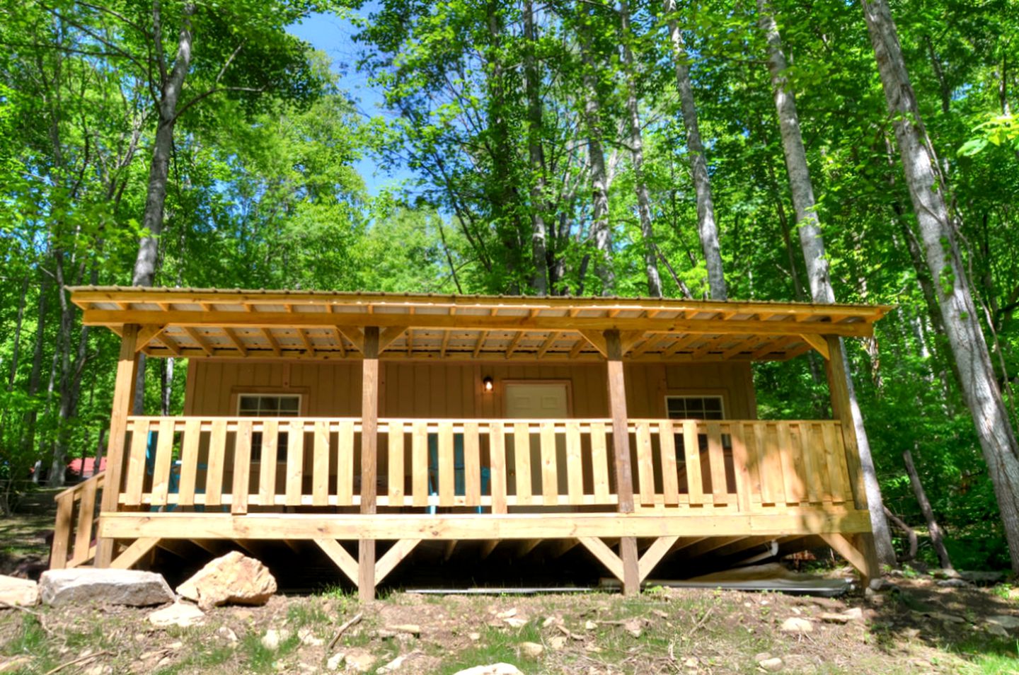 Tiny House for Two with Outdoor Tub near Great Smoky Mountains in Cherokee, North Carolina