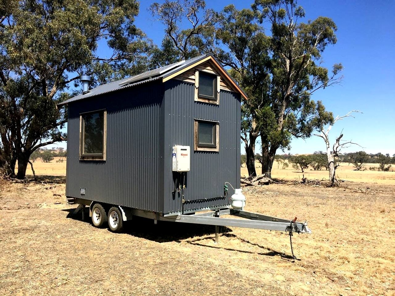 Tiny Houses (Australia, Redesdale, Victoria)