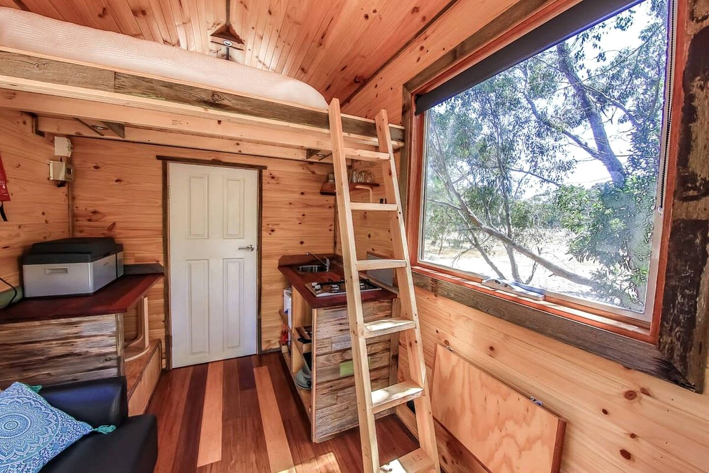 Rustic Tiny House Rental for a Weekend Getaway in Victoria