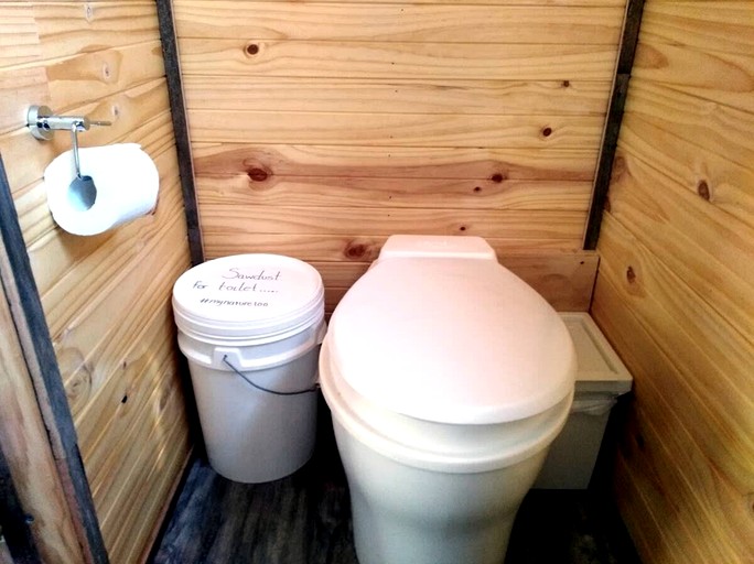 Tiny Houses (Australia, Redesdale, Victoria)