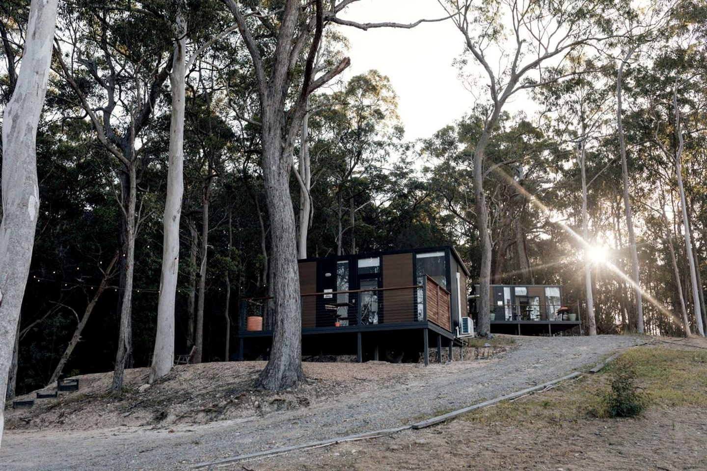 Modern Tiny House Perfect for Couples Glamping in Tamborine, Australia