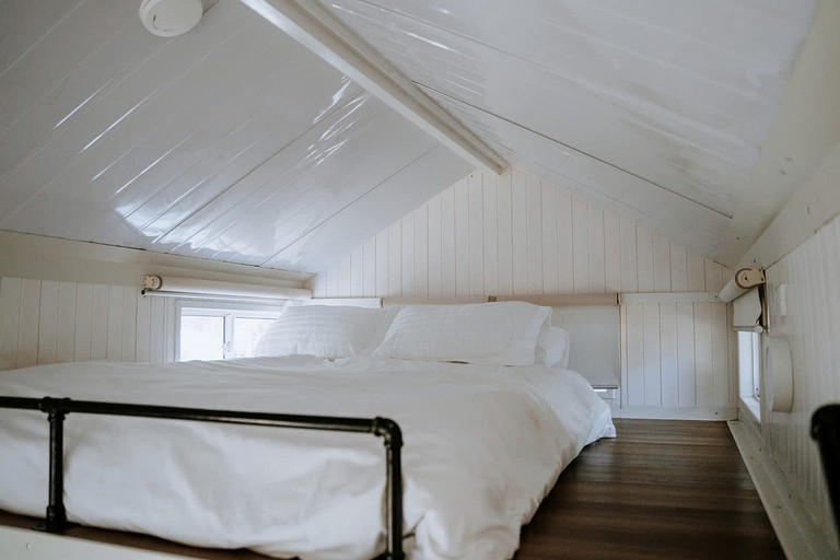 Tiny Houses (Australia, Dadswells Bridge, Victoria)