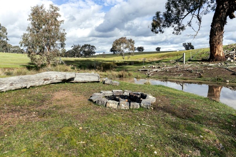 Tiny Houses (Australia, Axedale, Victoria)
