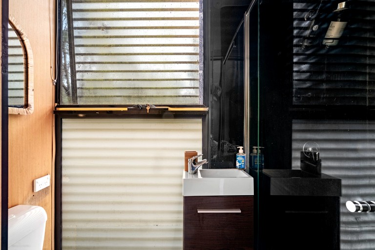 Tiny Houses (Australia, Flowerdale, Victoria)