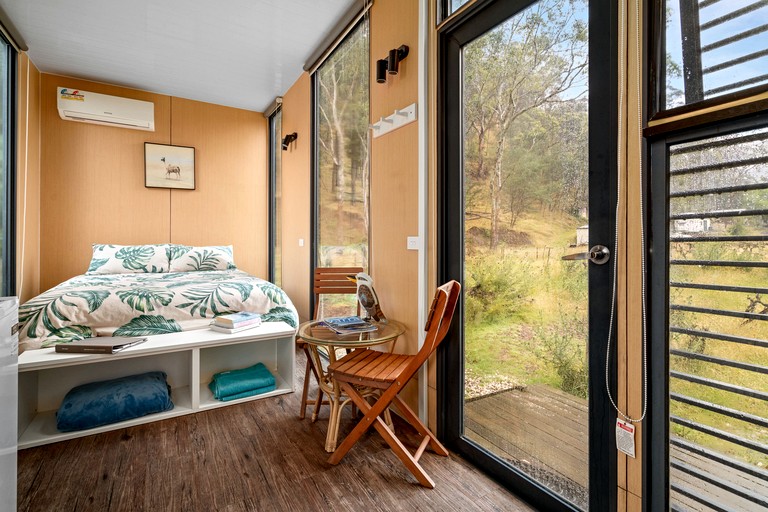 Tiny Houses (Australia, Flowerdale, Victoria)